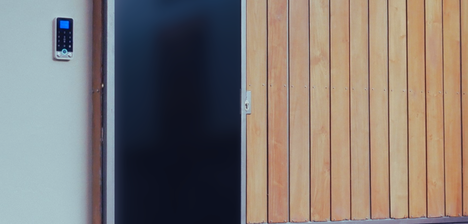 Jasa Pasang Pagar Otomatis Cirebon Profesional & Bergaransi - rutek smart access